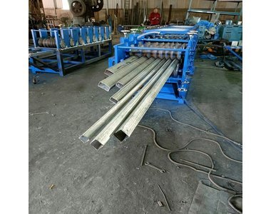 圓管壓方管機(jī) 圓管壓方管設(shè)備
