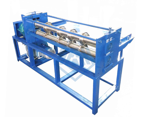 簡(jiǎn)易彩鋼分條機(jī)